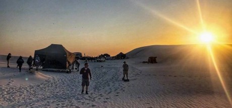 真人电影《怪物猎人》曝光现场照